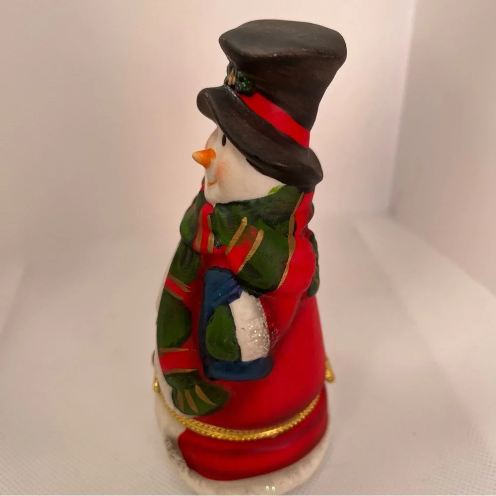 Festive‎ Snowman Figurine Trinkets